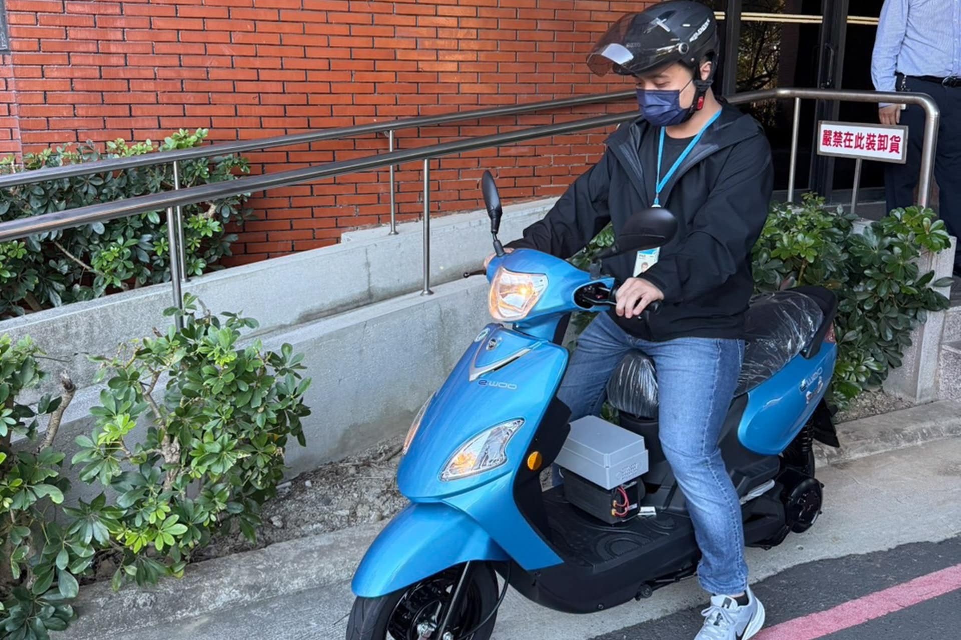 SYM completa la primera fase de pruebas con un scooter propulsado por pila de hidrógeno