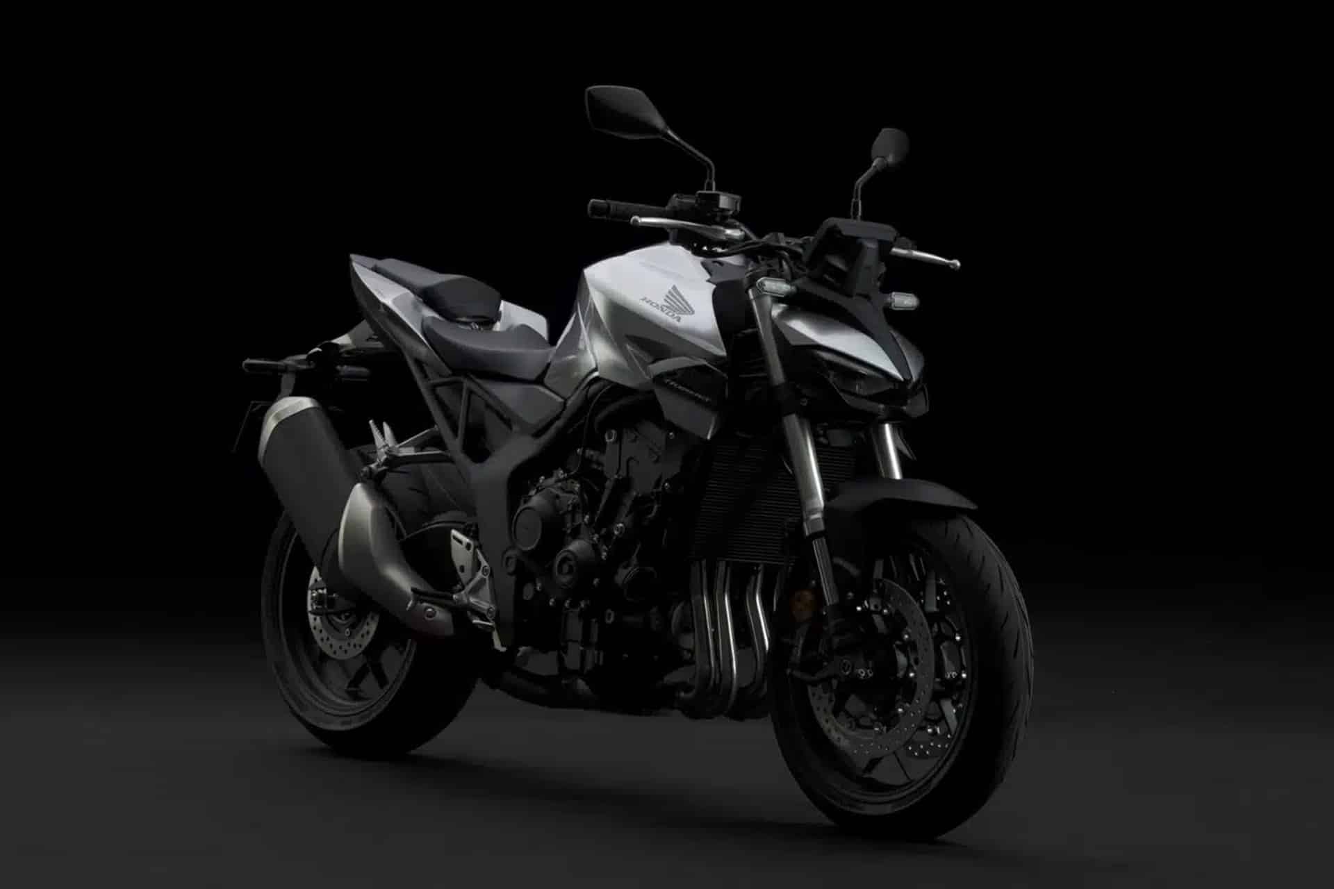 ¿Pensando en comprar una Honda CB1000 Hornet?... Te contamos cuanto te va a costar la fiesta