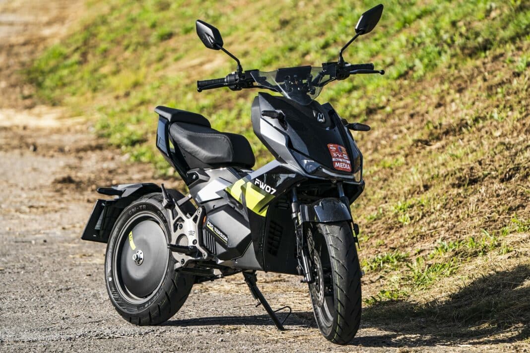 Felo Moto lanza su modelo más avanzado, el nuevo FW-07