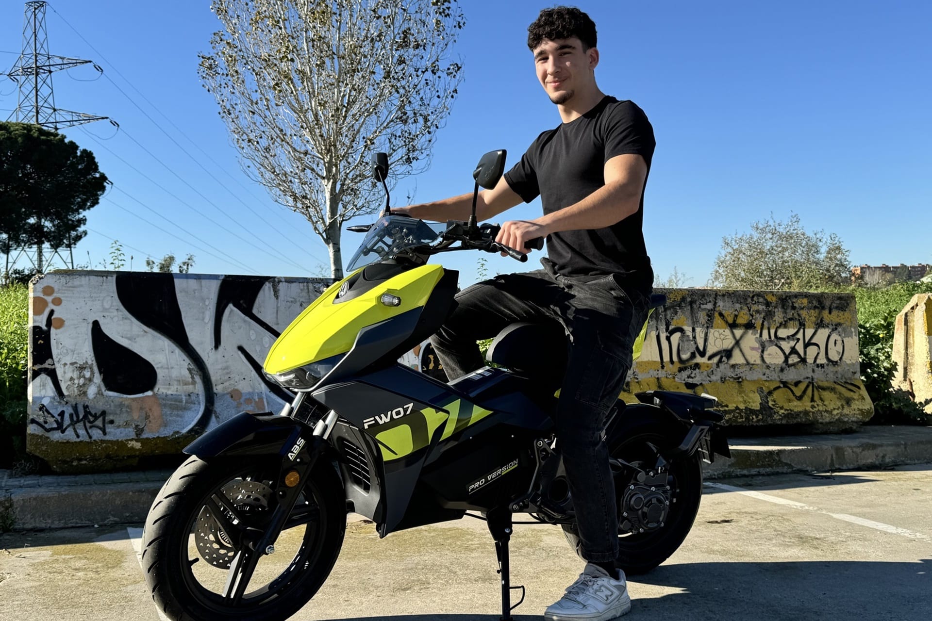 Felo Moto lanza su modelo más avanzado, el nuevo FW-07