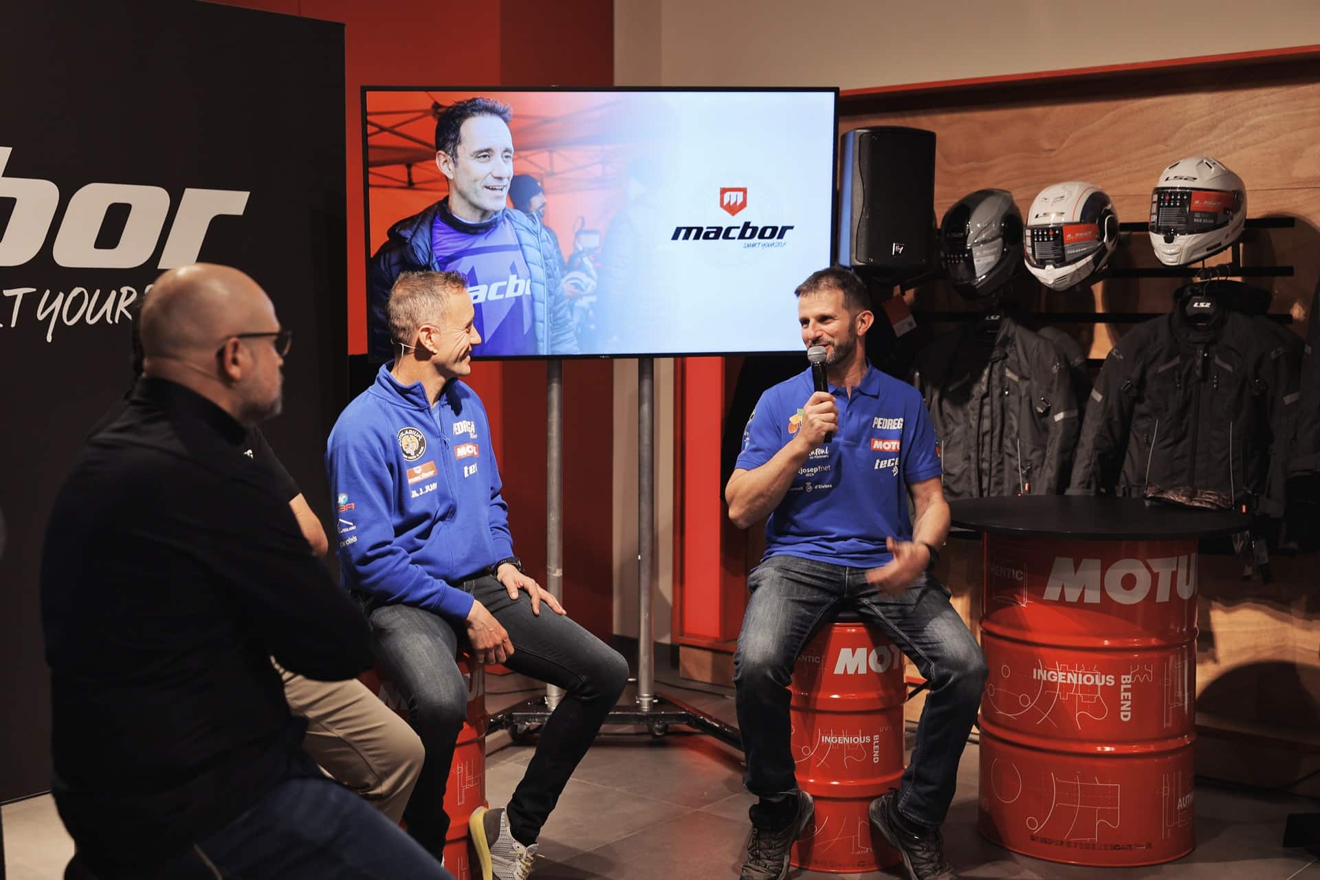Macbor y Gerard Farrés rumbo al Dakar 2025