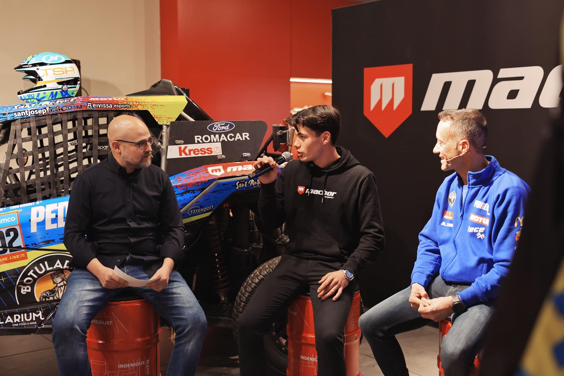 Macbor y Gerard Farrés rumbo al Dakar 2025