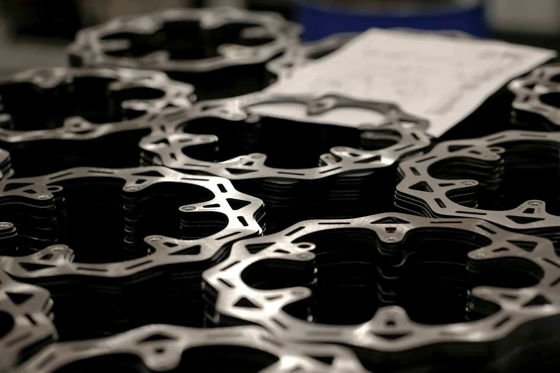 Stark Future recurre una vez más a la tecnología de Galfer para equipar a uno de sus modelos