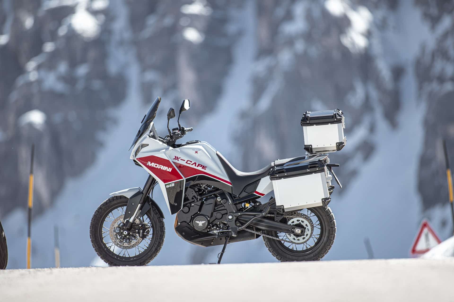 Moto Morini lanza nuevas promociones para la X-Cape y sus versiones de la Seiemmezzo