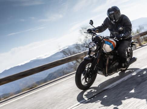 Prueba Triumph Speed Twin 900
