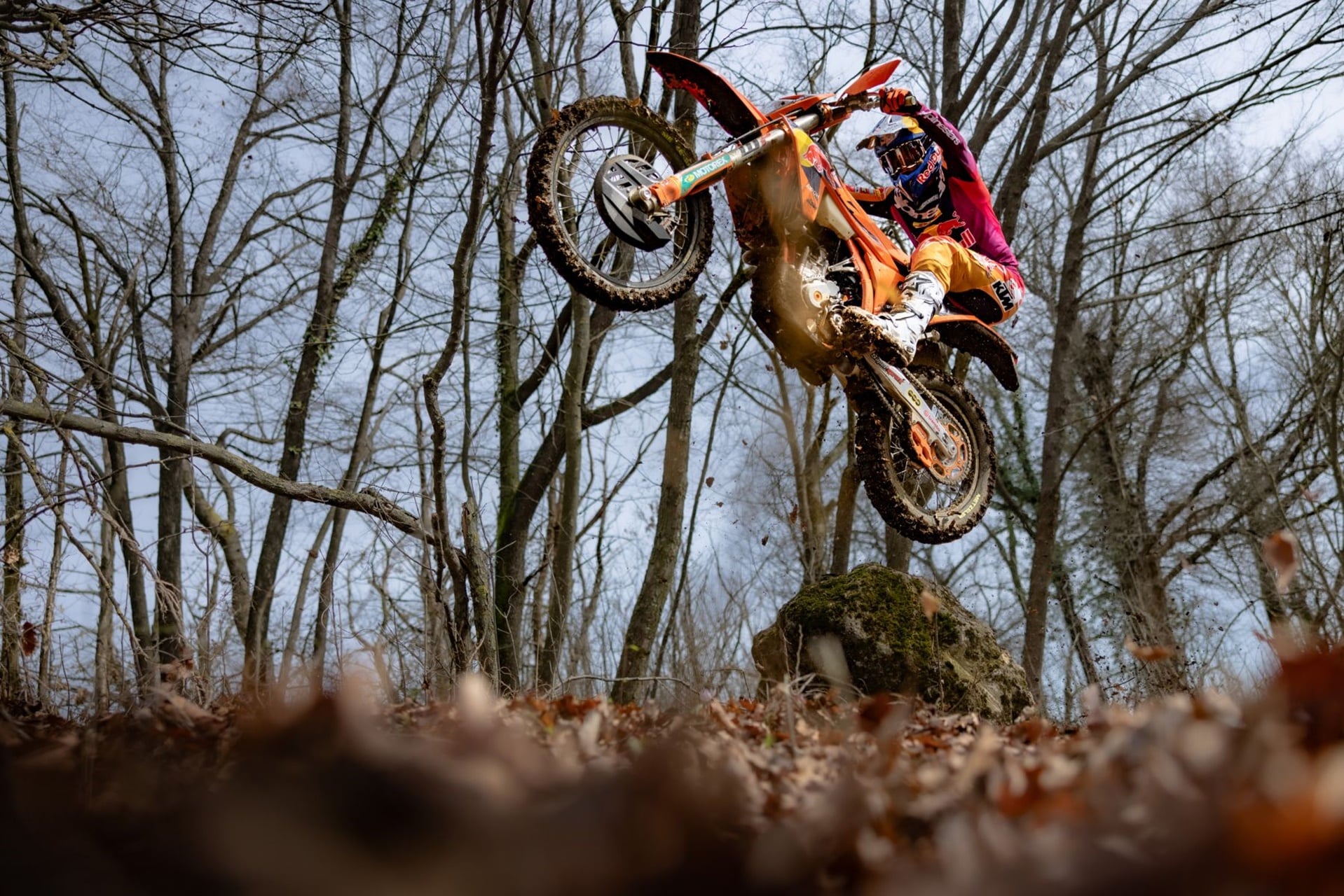 Josep García - El documental: Culminado el sueño de proclamarse Campeón del Mundo de EnduroGP