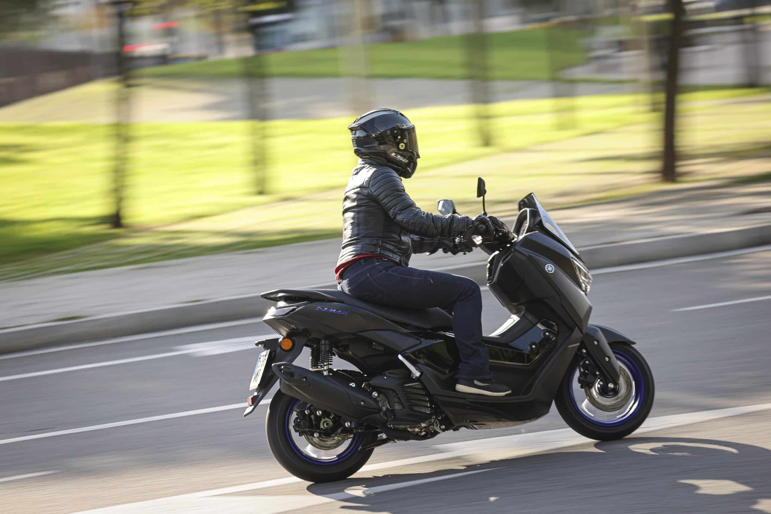 Yamaha NMax 125 (1)