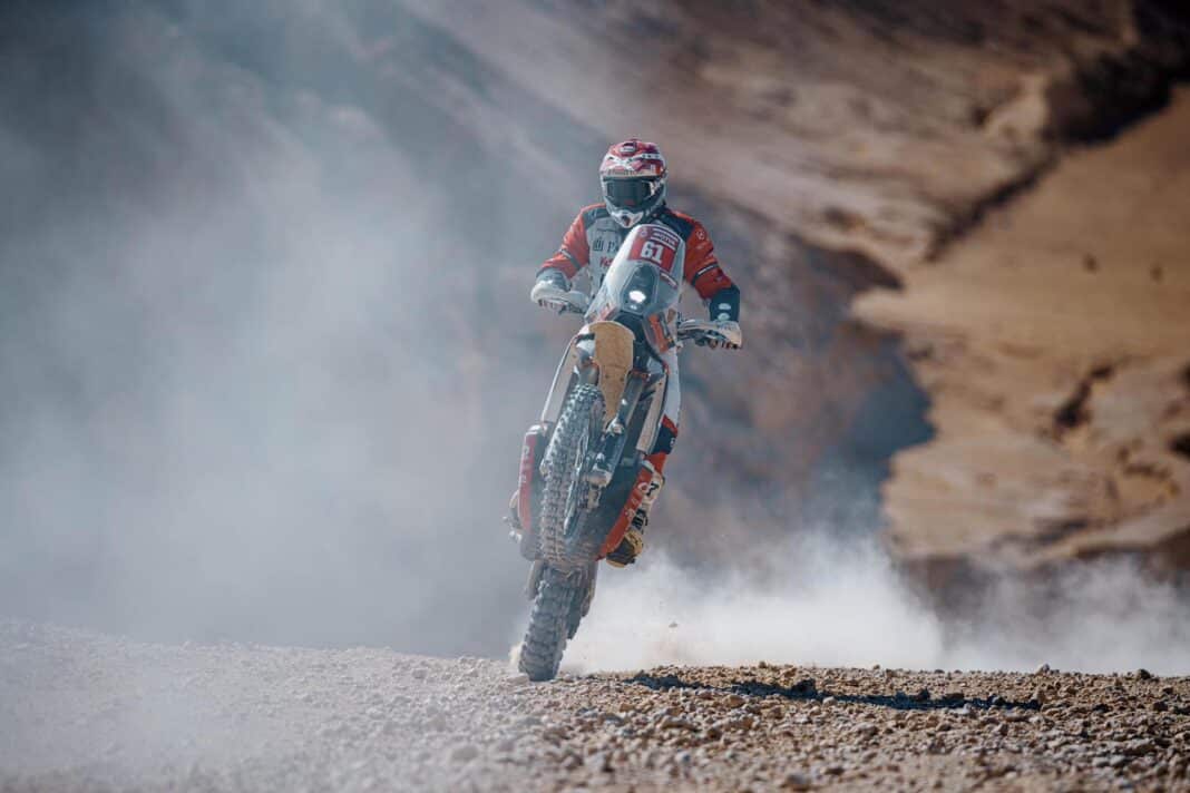 Dakar 2025: todas las etapas y los pilotos españoles