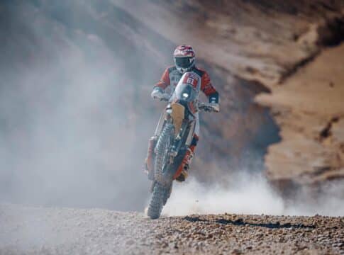 Dakar 2025: todas las etapas y los pilotos españoles