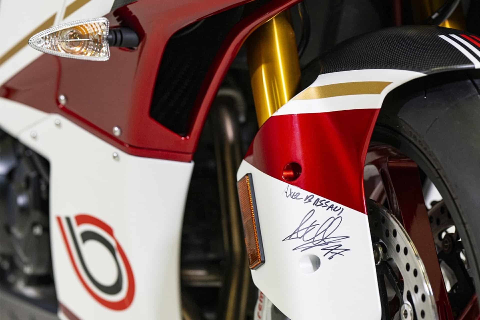 Bimota España pone a la venta dos KB4 Signature BbKRT Unit que incluyen una experiencia VIP en el WSBK 2025