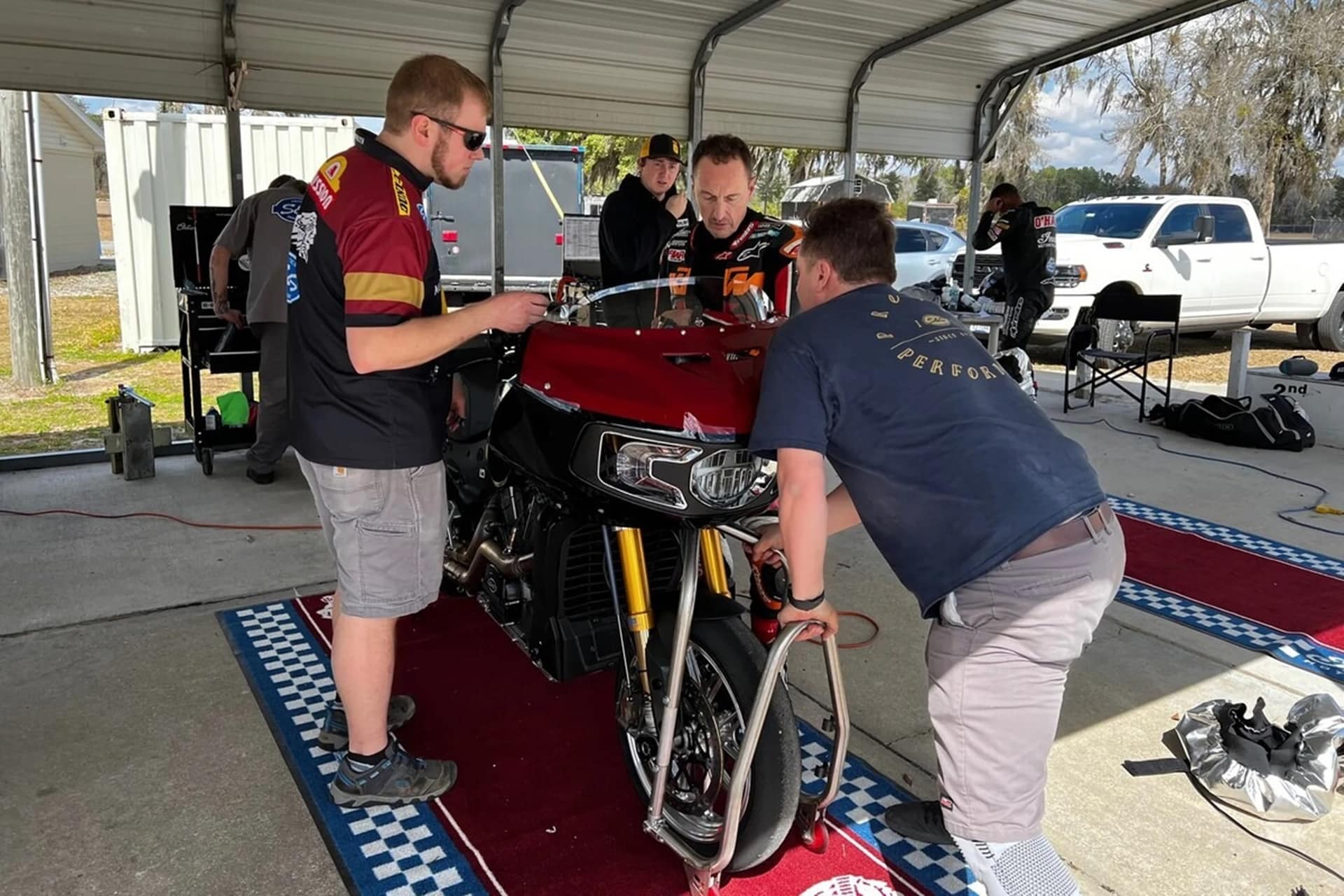La crisis de KTM se cobra una nueva víctima: Jeremy McWilliams