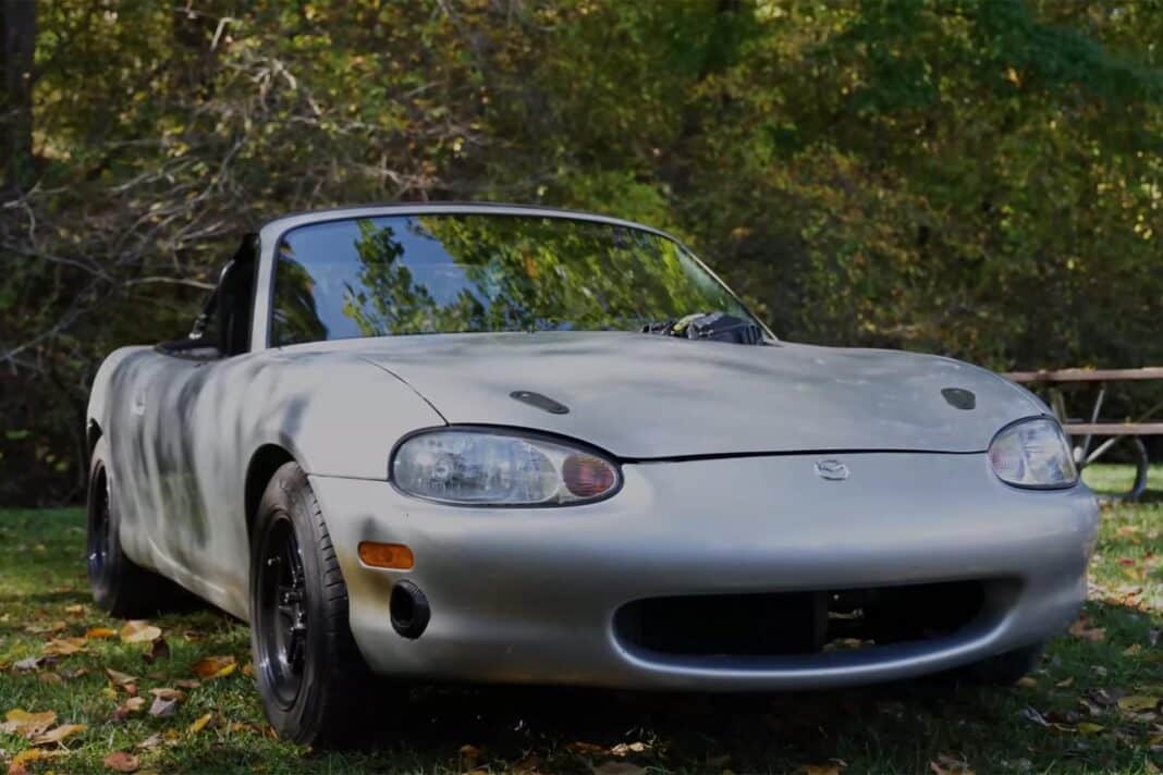 ¿Te gusta el Mazda MX-5? Con un motor de CBR te va a gustar más…
