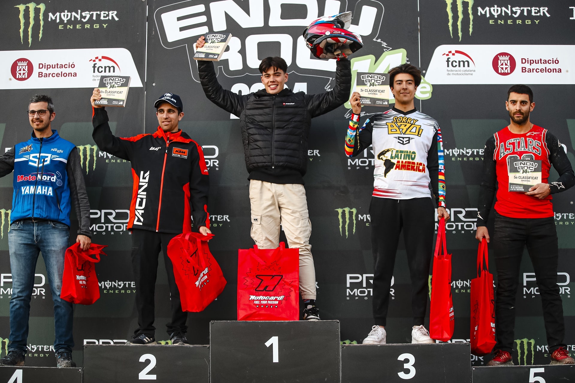 La Macbor Montana XR5 vence en el Enduroc 2024 con Marc Truyols a los mandos