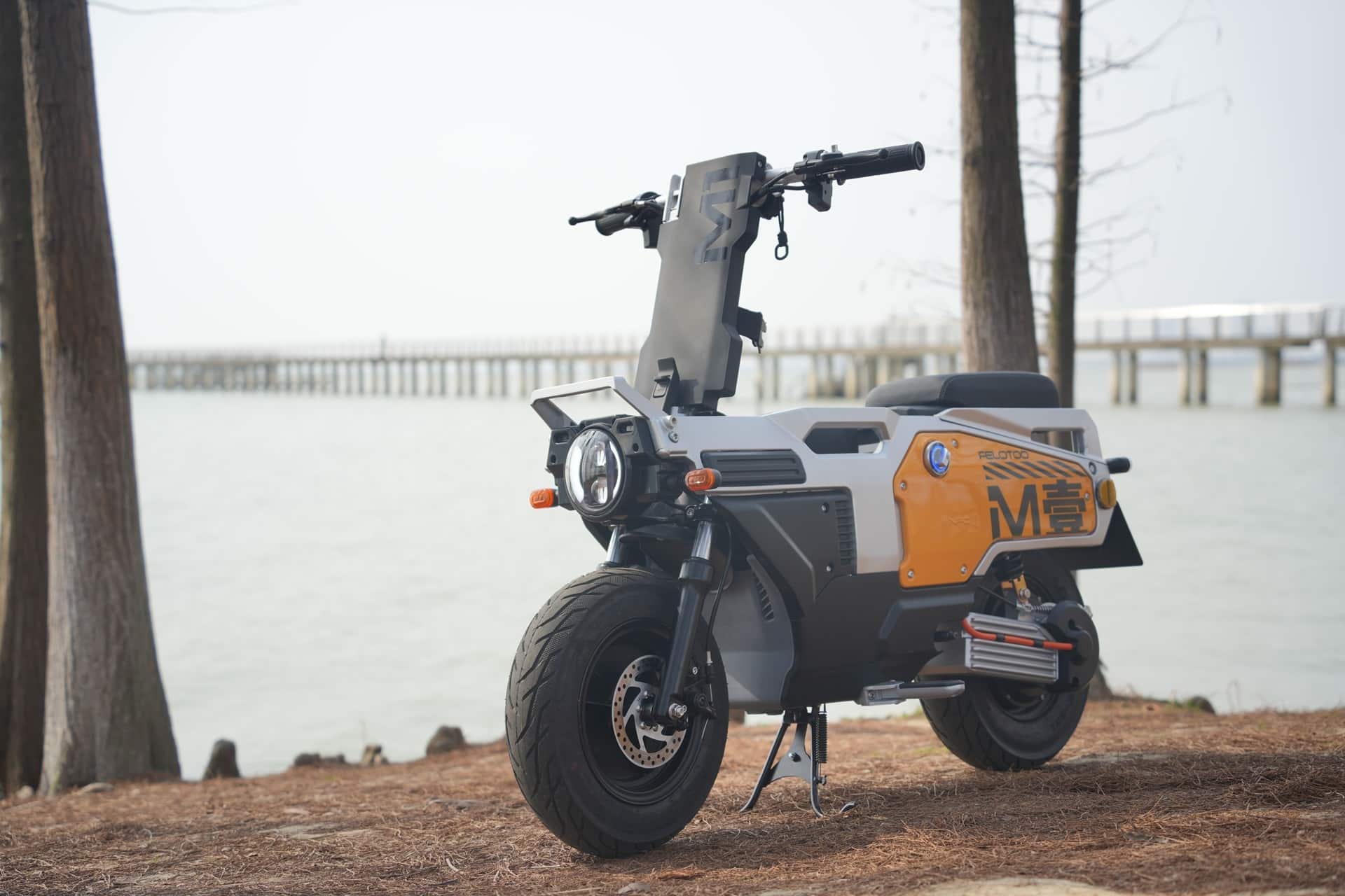Felo nos presenta su nuevo M1, el ciclomotor eléctrico plegable diseñado para trayectos urbanos