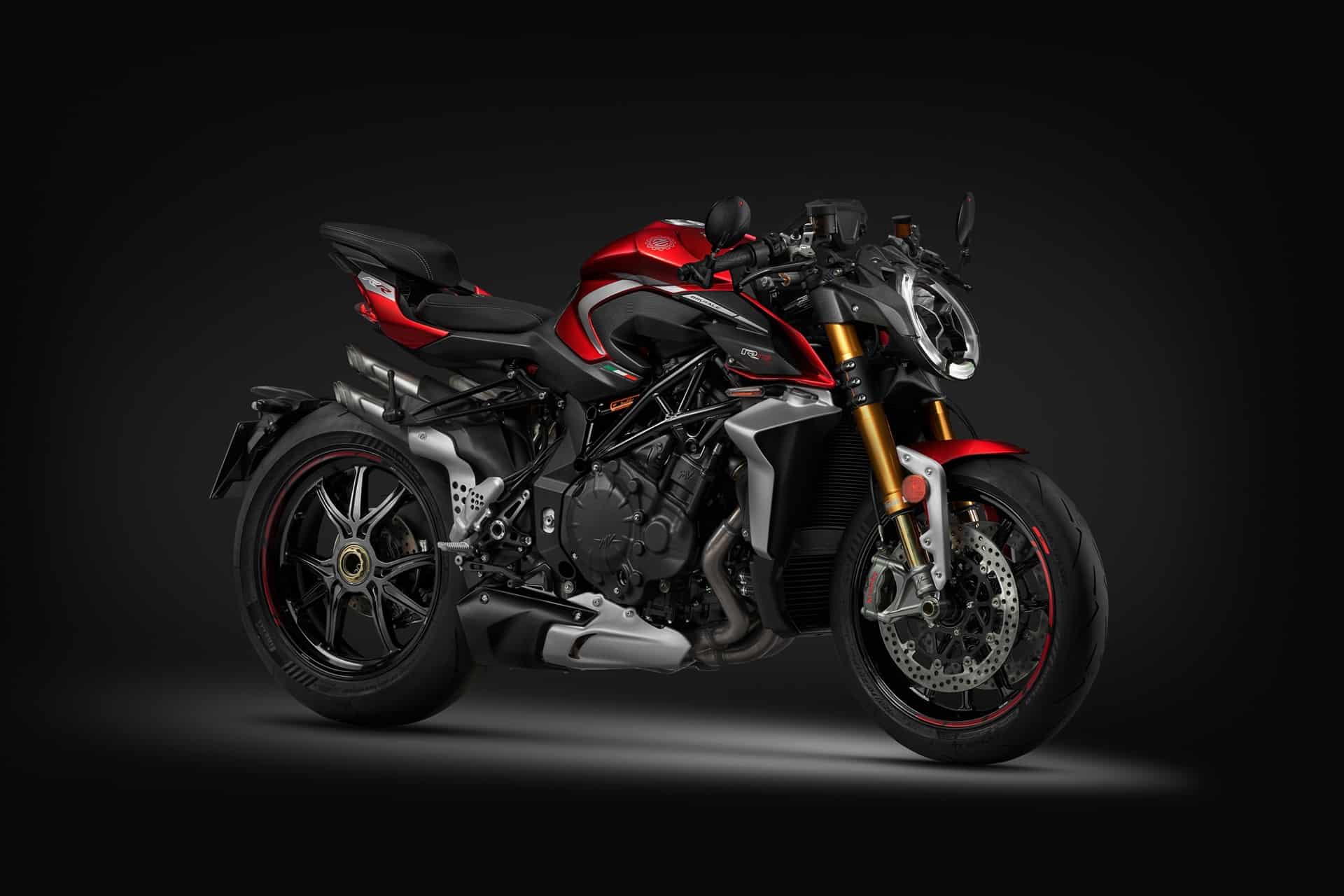 MV Agusta celebra sus 80 años de éxitos, dentro y fuera de la pista