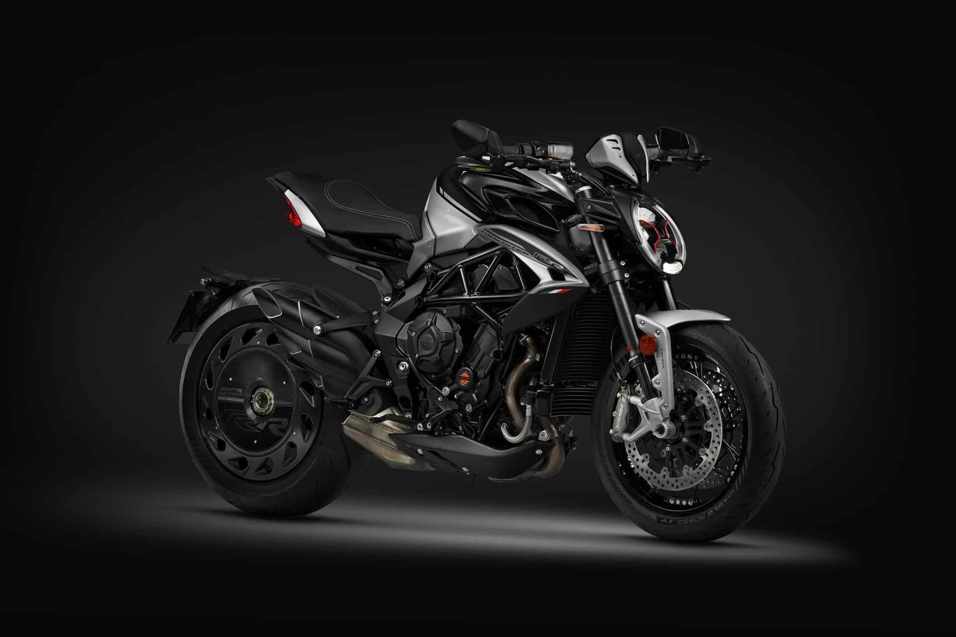 MV Agusta celebra sus 80 años de éxitos, dentro y fuera de la pista