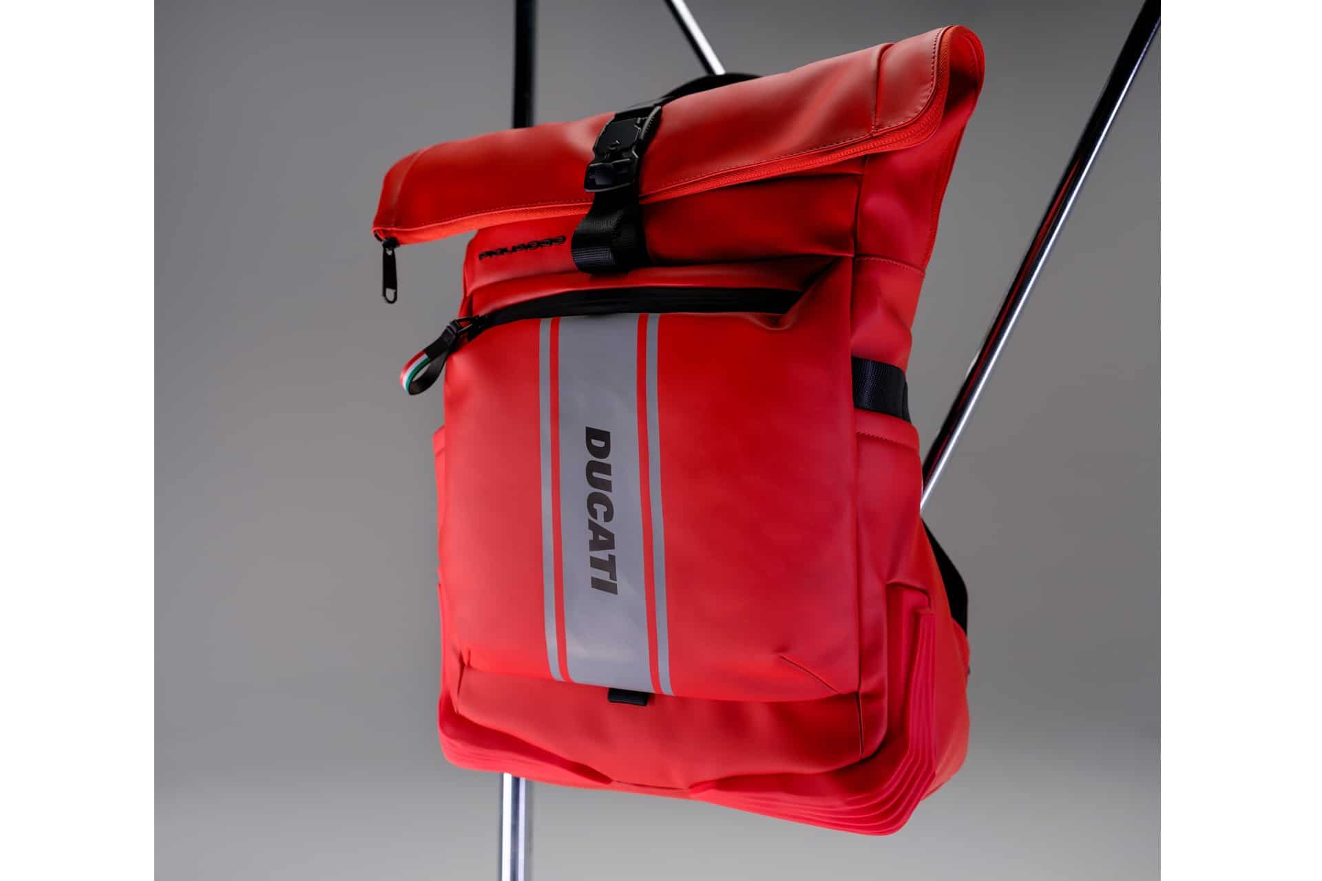 Piquadro x Ducati, una exclusiva colección cápsula "Italy Design"