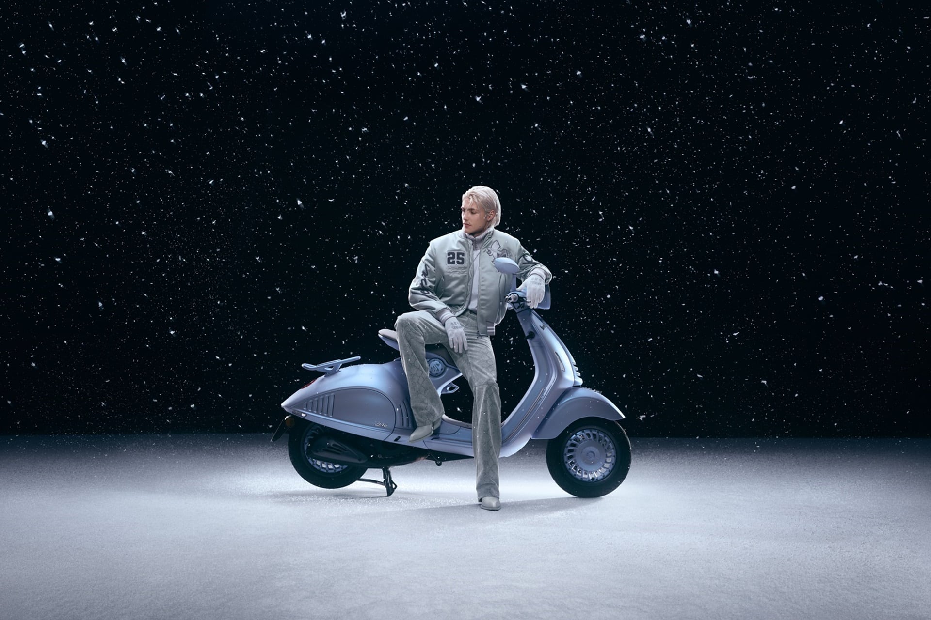 Vespa celebra el Año de la Serpiente con su nueva 946 Snake de edición limitada