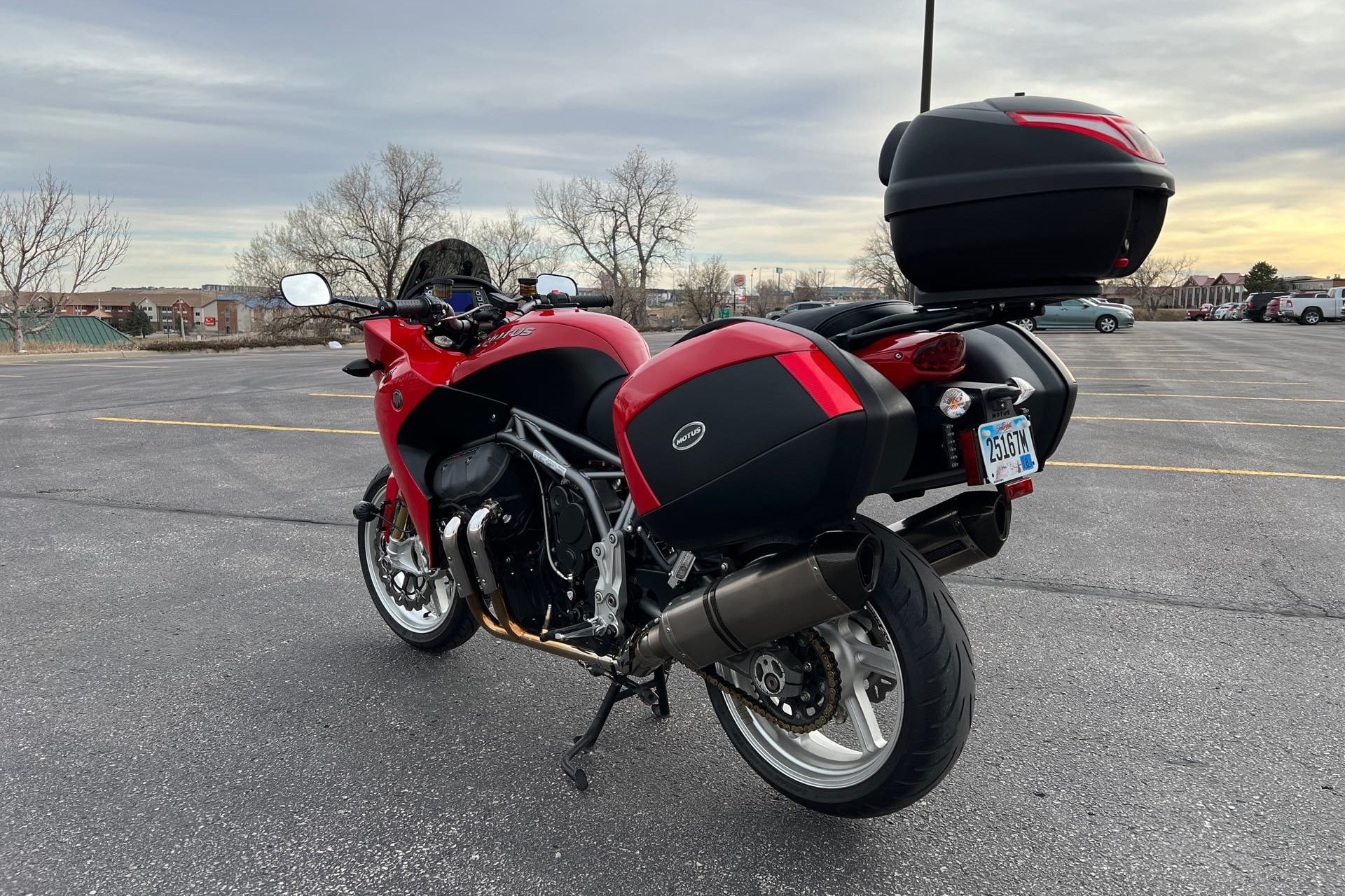 Motos de ensueño a la venta: Motus MST de 2017
