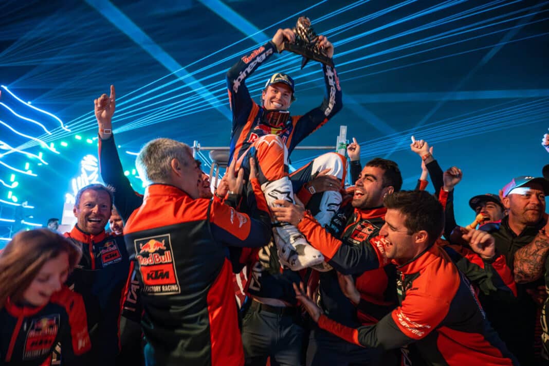 La victoria de KTM en el Dakar es mucho más que una simple victoria, es una buena noticia para la marca
