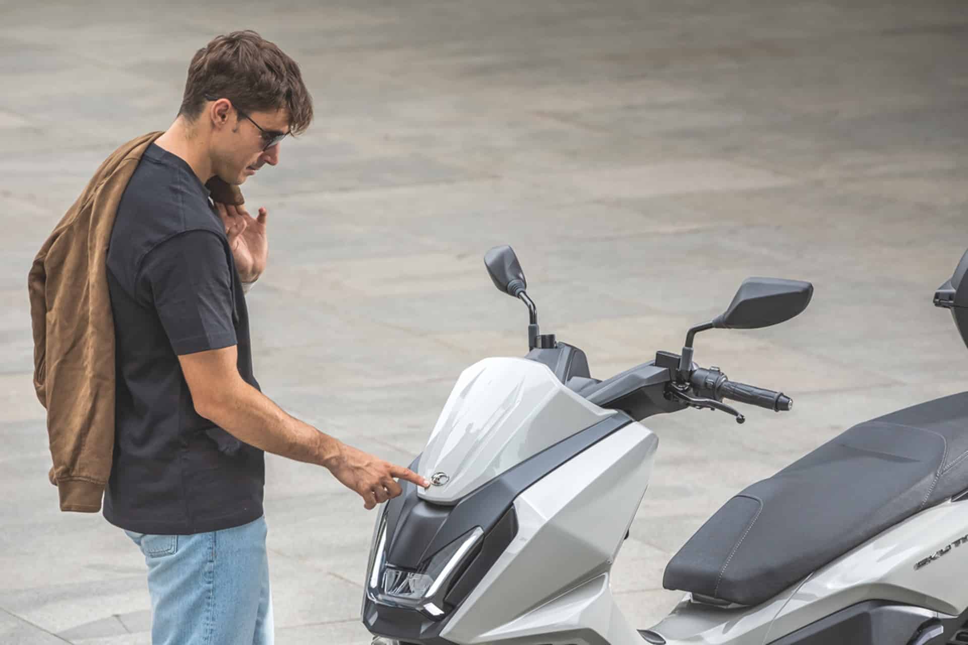 El nuevo Sky Town 125 de KYMCO anuncia una suculenta rebaja en este recién estrenado año 2025