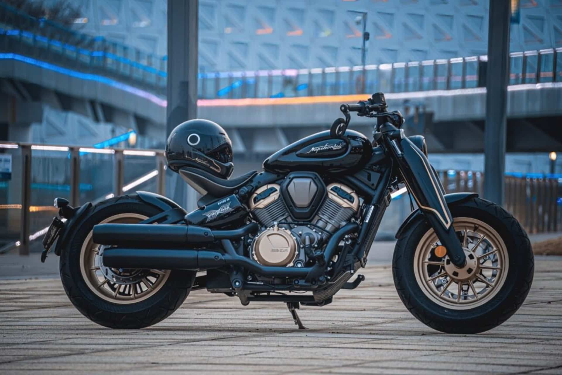 Benda Napoleon Bob 500