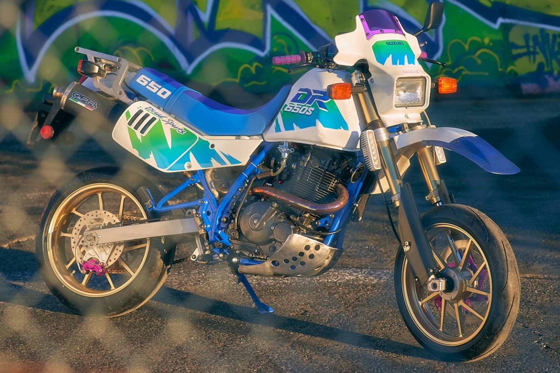 Suzuki DR650S by Lurkshop NYC: Todo lo que puedas imaginar y más...