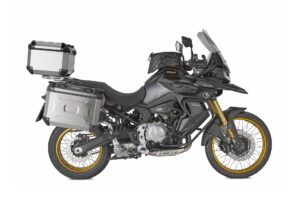 Kappa presenta una amplia gama de accesorios con los que la Voge 900DSX eleva su faceta aventurera
