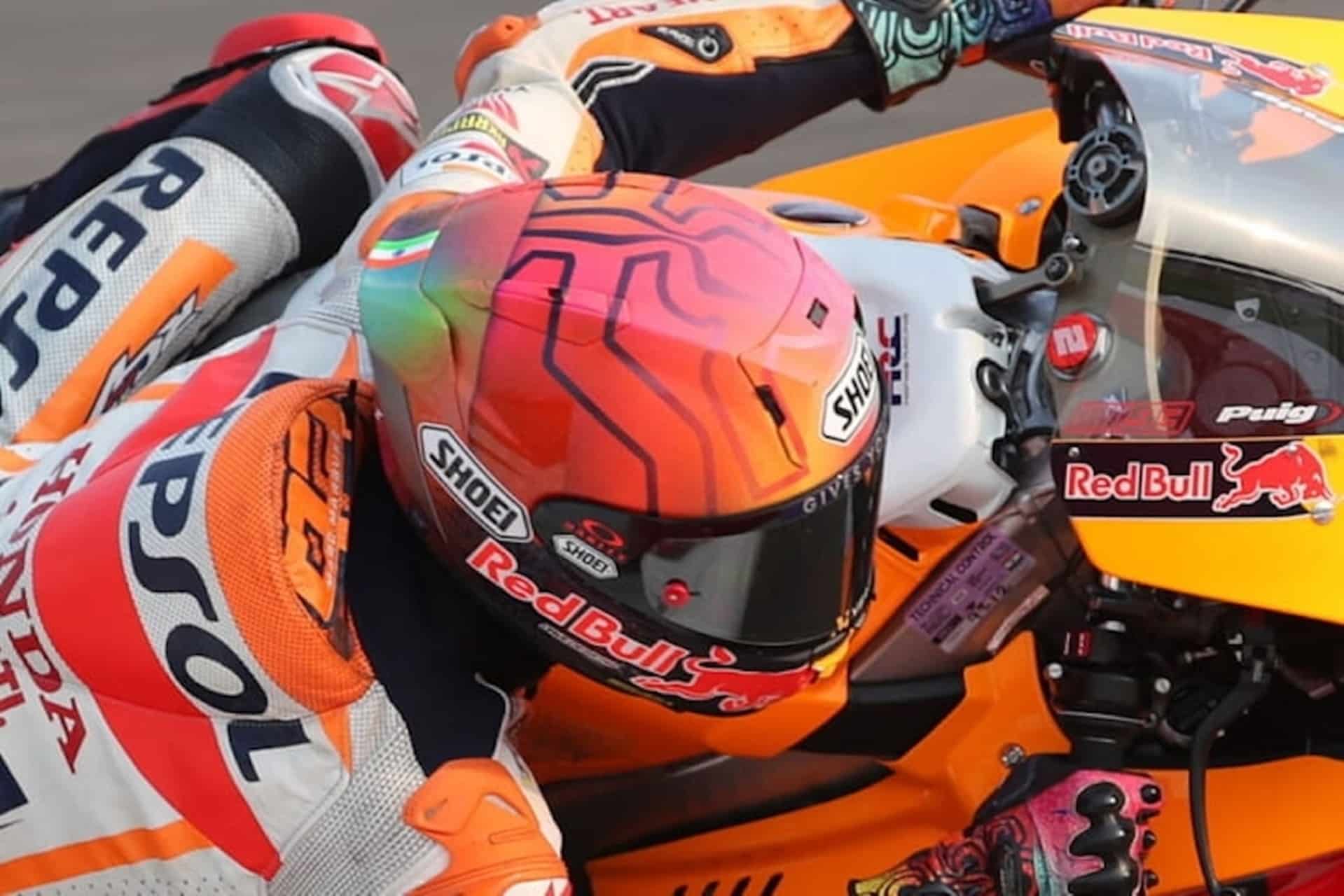 Shoei anuncia el nuevo casco de edición limitada Márquez Holi, sobre su buque insignia deportivo X-Fifteen