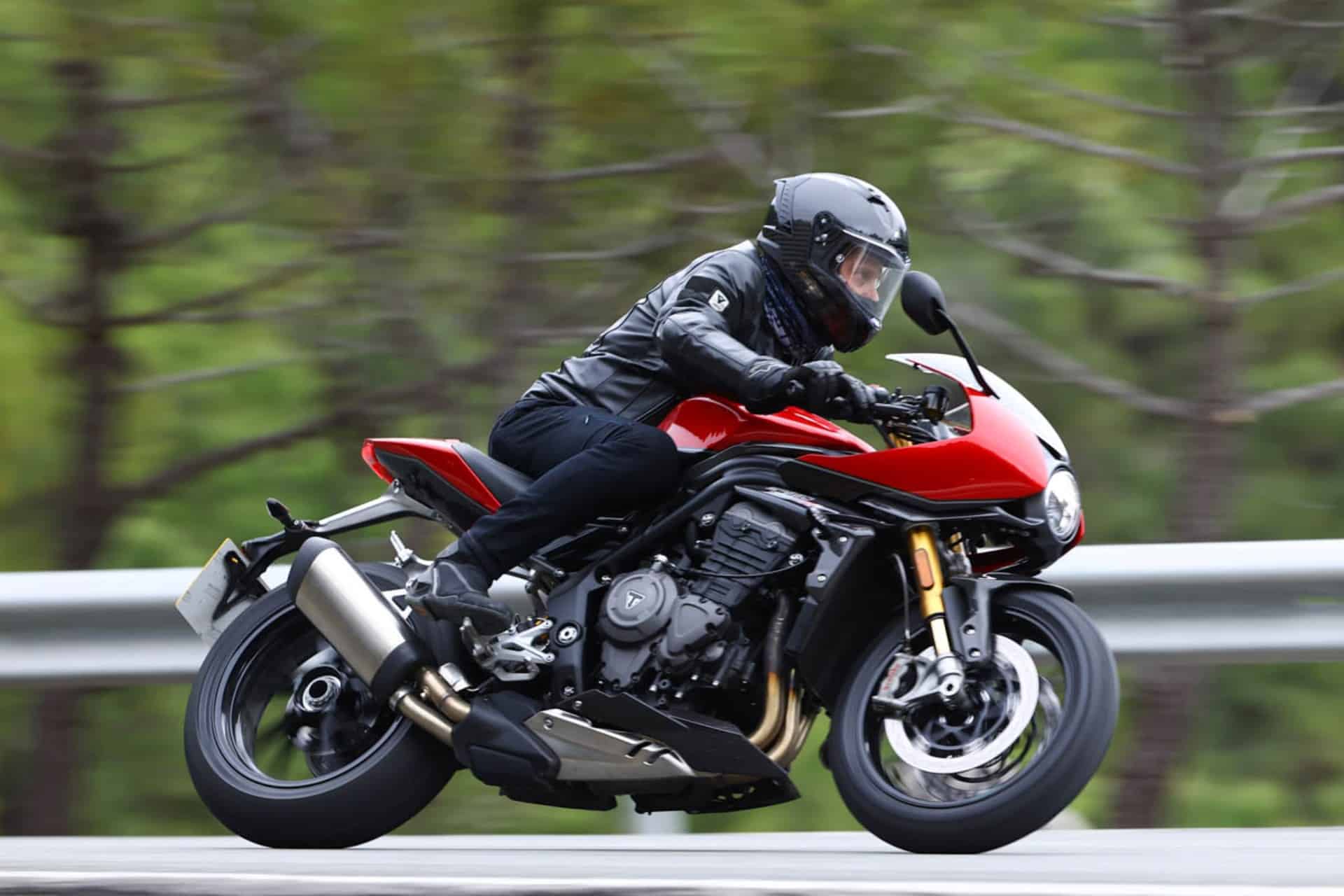 Triumph Speed Triple 1200RR de Thornton Hundred