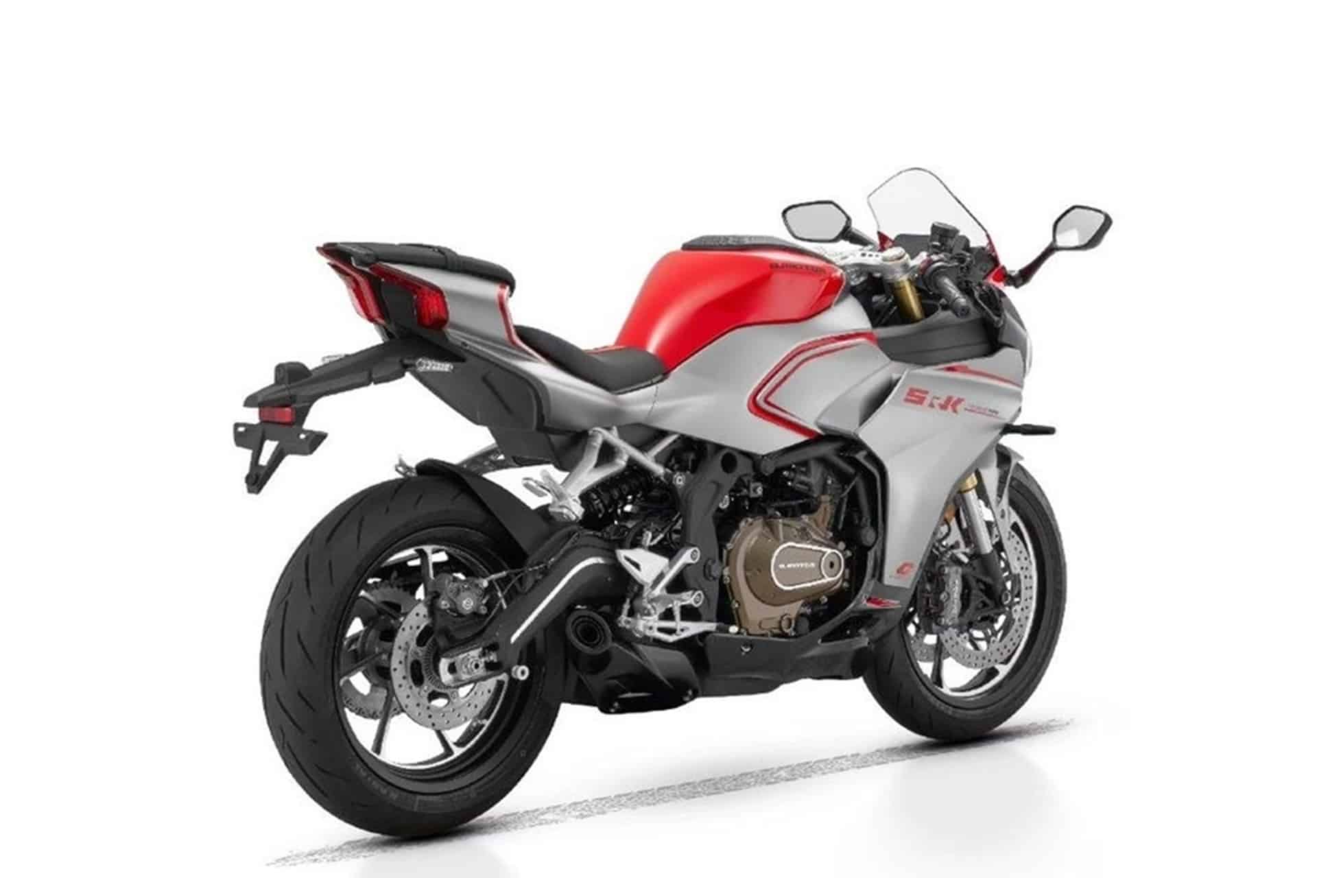 SRK 450 RR QJMotor se lanza al segmento tetra deportivo de media cilindrada