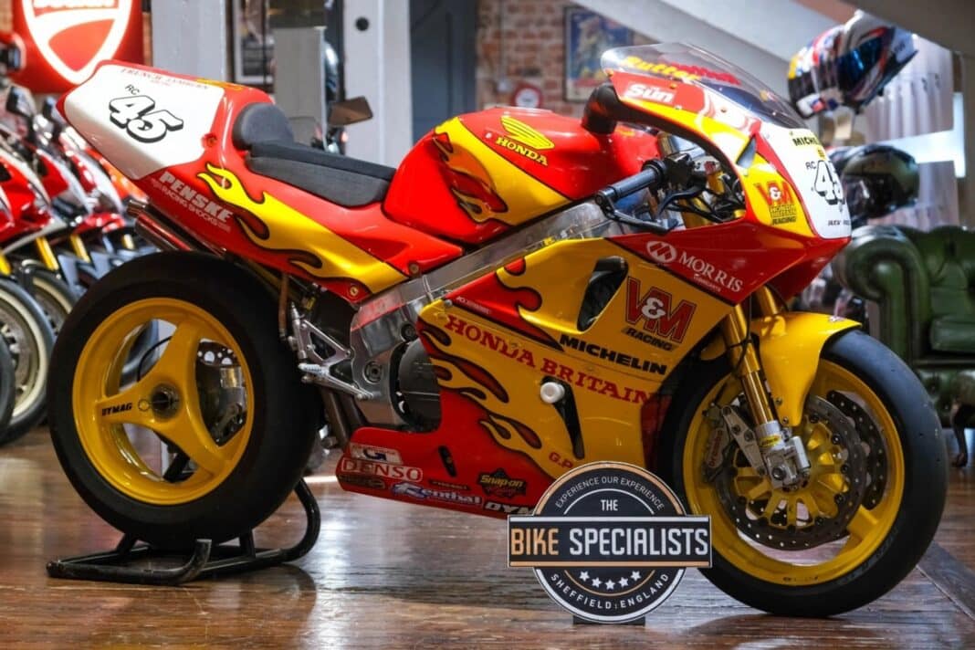 Honda RVF750 RC45