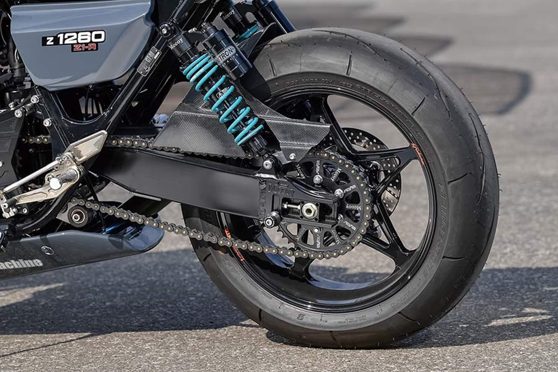 Kawasaki Z1-R by Bull Dock: "Genuine Tuning Machine"