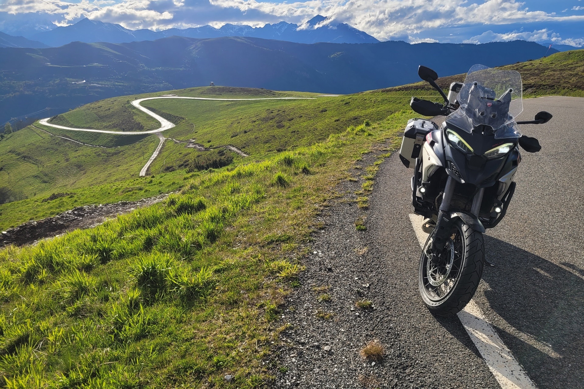 Finaliza el Multistrada 60.000 km European Tour tras superar ampliamente el objetivo marcado