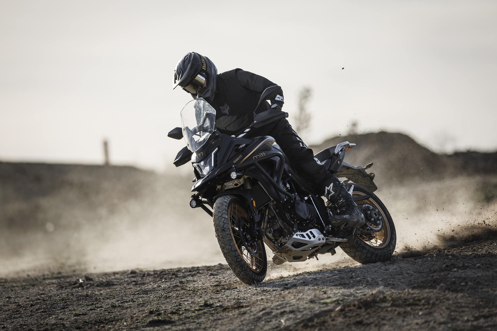 MITT TT 555 Gold Edition: Subiendo el nivel adventure