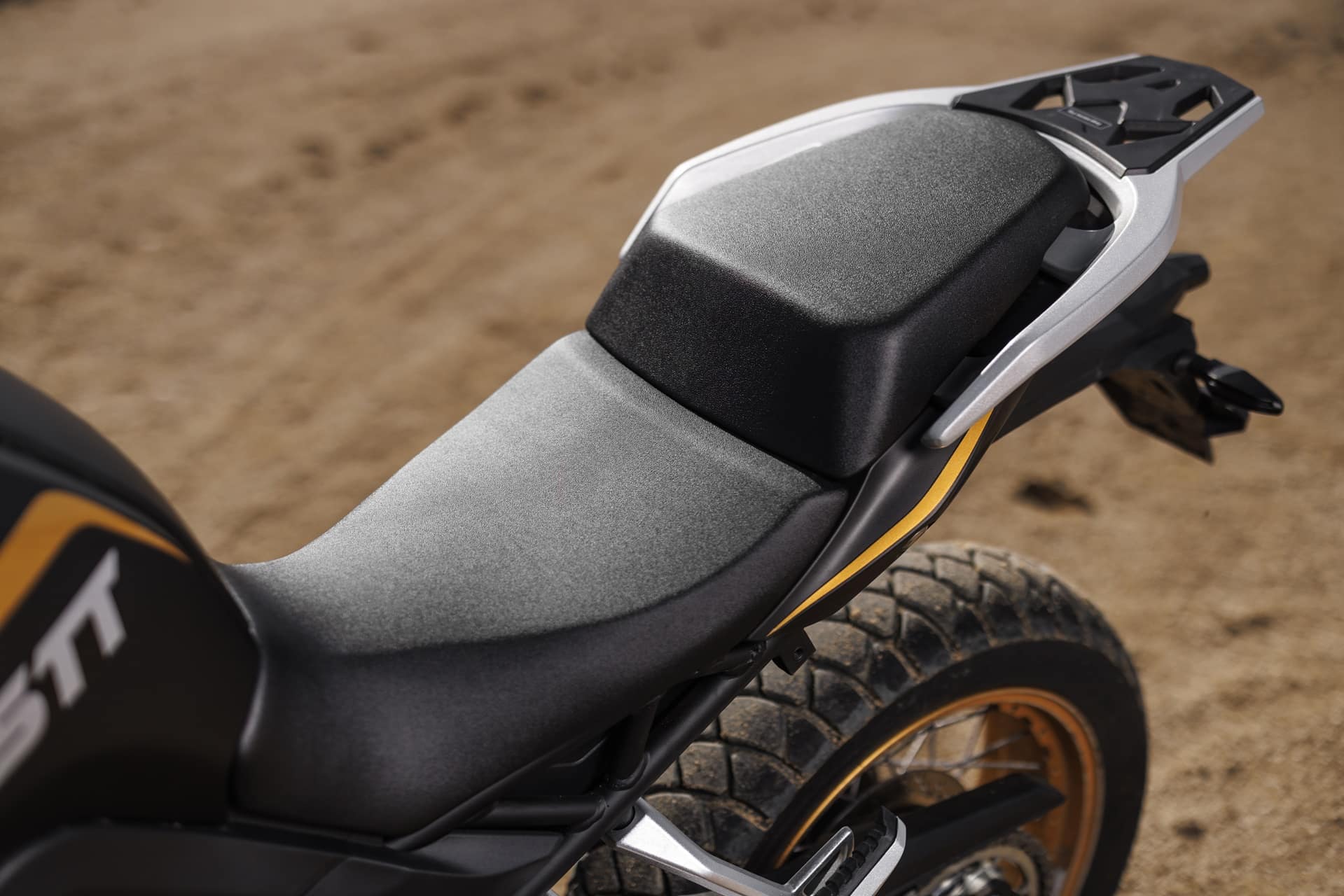 MITT TT 555 Gold Edition: Subiendo el nivel adventure