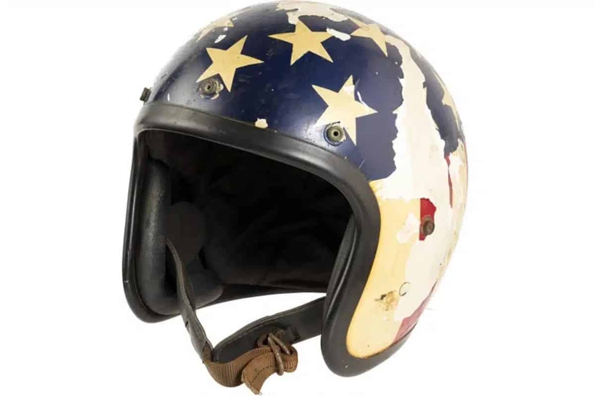 ¿Cómo saber si un casco ha caducado? ¿Es seguro si lo ha hecho?