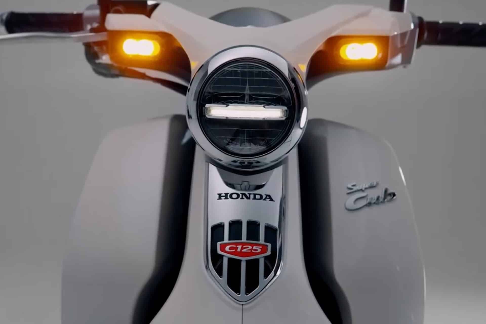 Honda lanza la edición especial "Craftpiece Custom" del icónico Super Cub C125