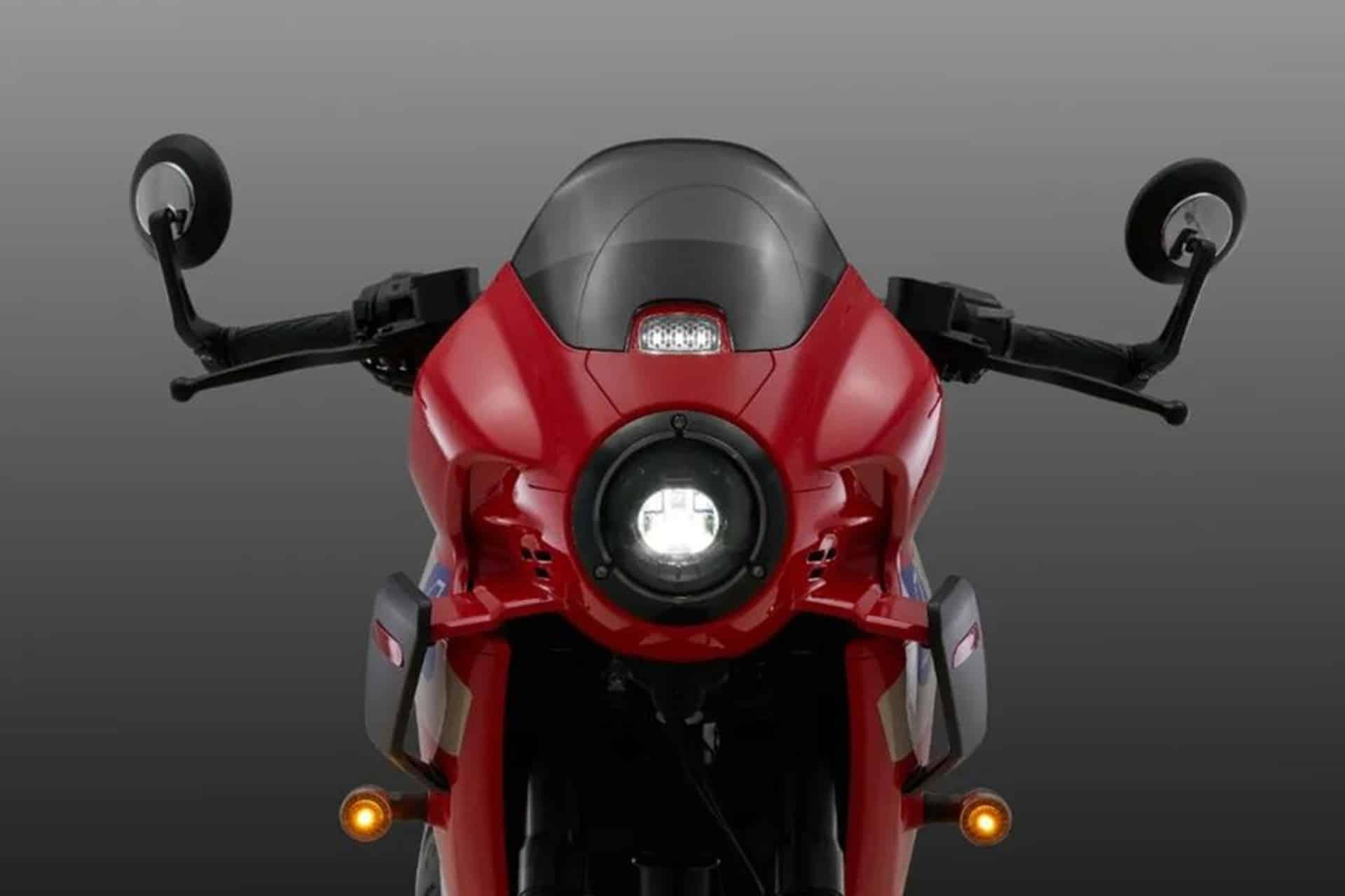 QJMotor SRK 125 E: Estilo italiano y eficiencia asiática entre el tráfico urbano