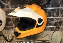 Arai presenta el nuevo TX-Strada, el casco integral de imagen neo retro inspirado en el actual Tour-Cross V