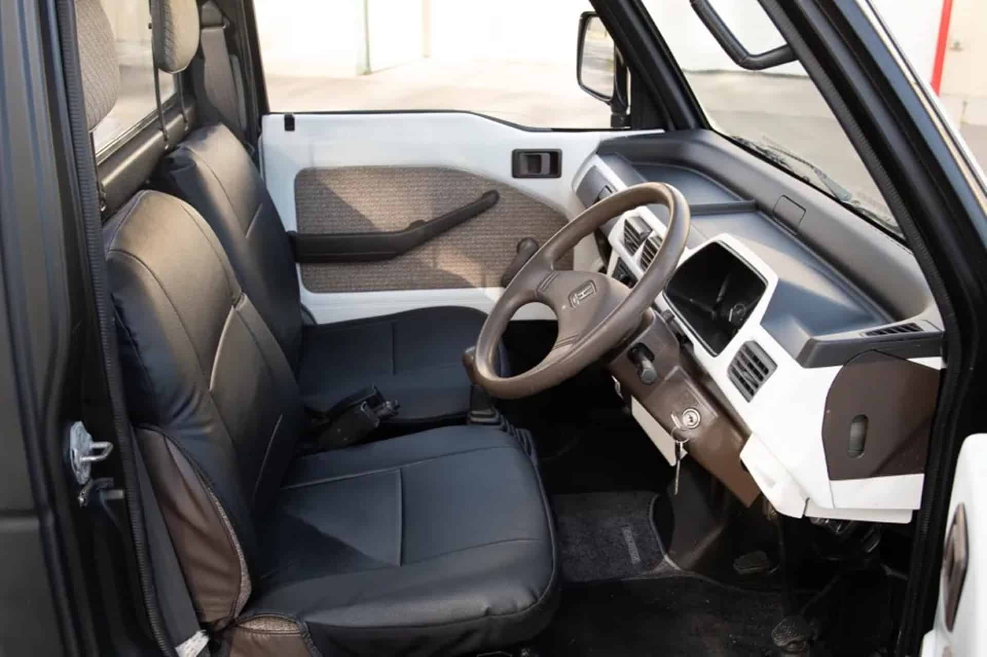 Si eres un verdadero amante de Honda, deberías de conocer este pack de camión volquete y minimoto que está a la venta