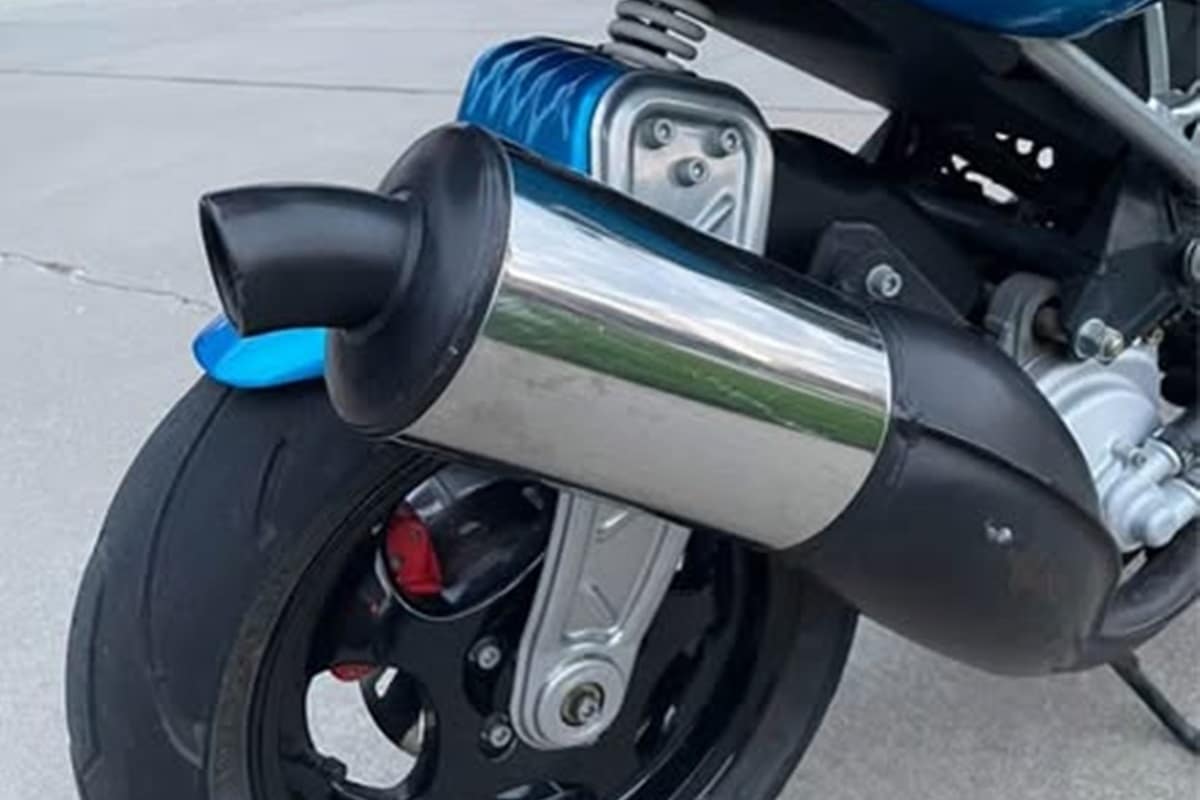 Motos de ensueño a la venta: Italjet Dragster 50 cc 2004 réplica Leon Haslam