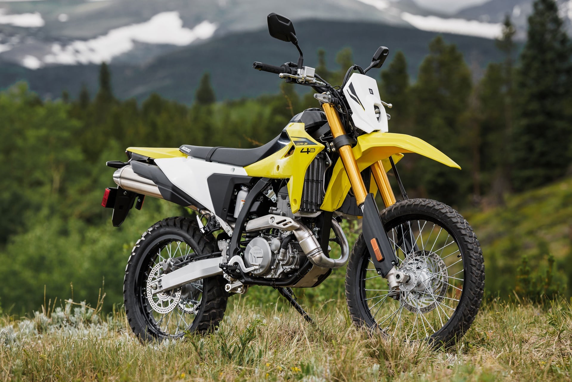 Suzuki abre el plazo de reserva de las nuevas DR-Z4S y DR-Z4SM
