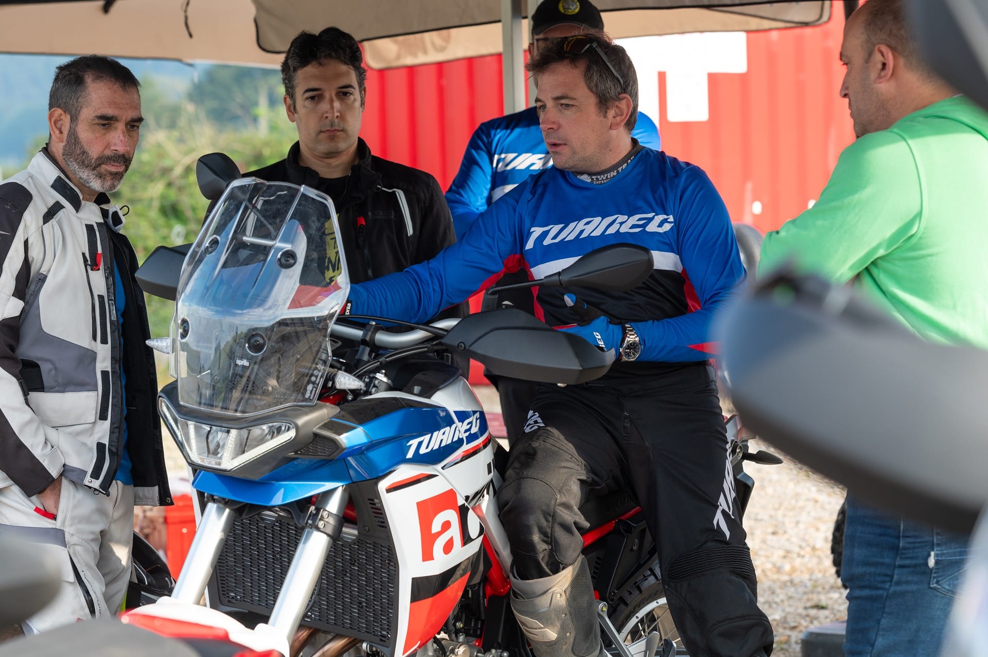 Aprilia Tuareg Demo Tour 2025: Poniendo a prueba a la Offroad de Noale en su hábitat natural