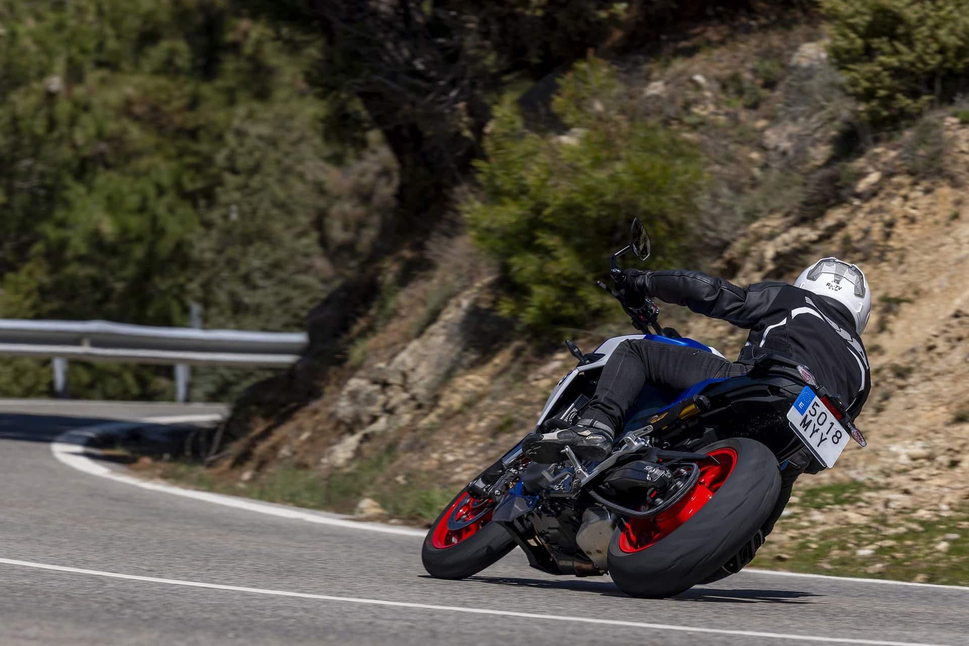 Prueba BMW F900 R y F900 XR