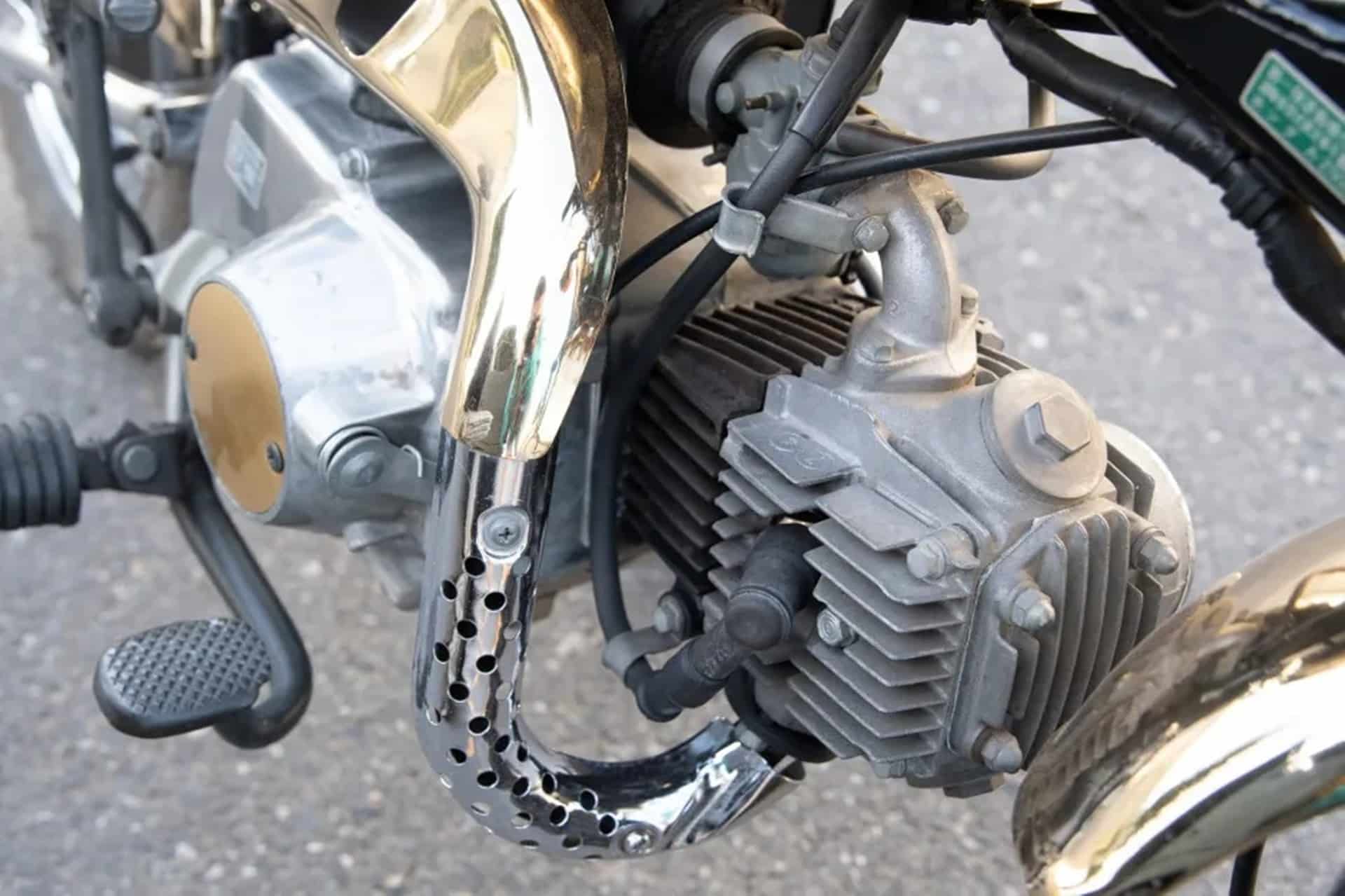 Si eres un verdadero amante de Honda, deberías de conocer este pack de camión volquete y minimoto que está a la venta