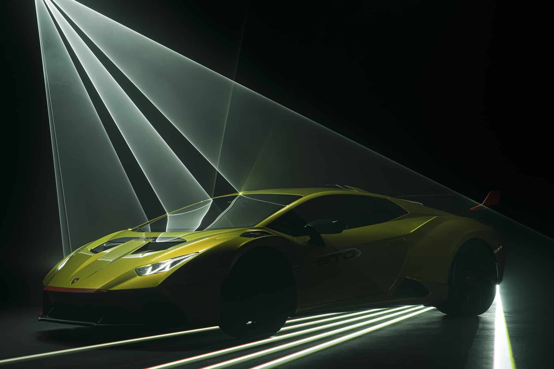 Ducati y Lamborghini a punto de desvelar el tercer capítulo de su icónica colaboración