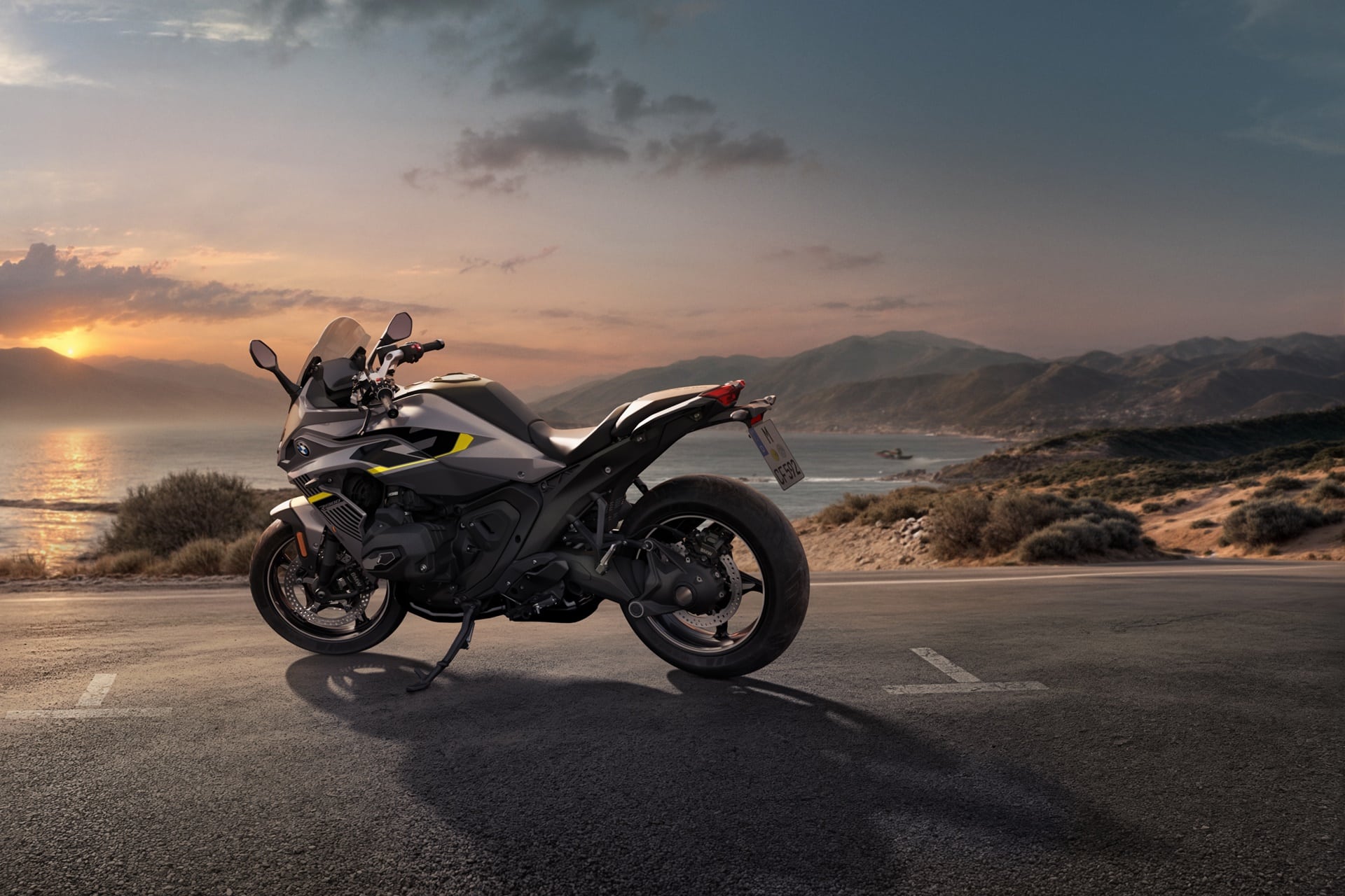 BMW R 1300 RS 2025