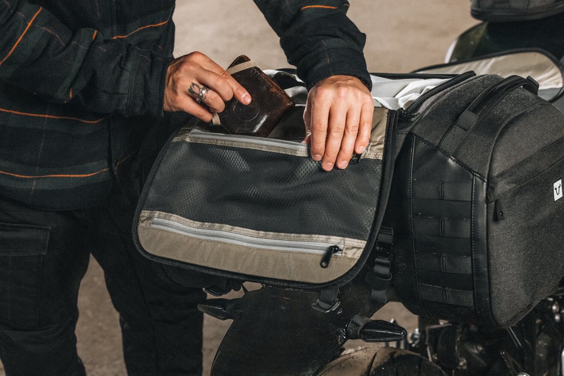 SW-Motech actualiza su línea Legend Gear para 2025 con la inclusión de nuevos materiales