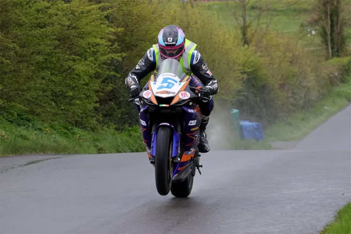 Acercarse por primera vez a este tipo de carreras obliga a cambiar el concepto del motociclismo deportivo que uno tiene
